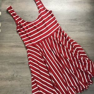 ♥️ 3/$15 Rust and White Striped Dress F21